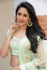 Pragya Jaiswal Interview About Kanche